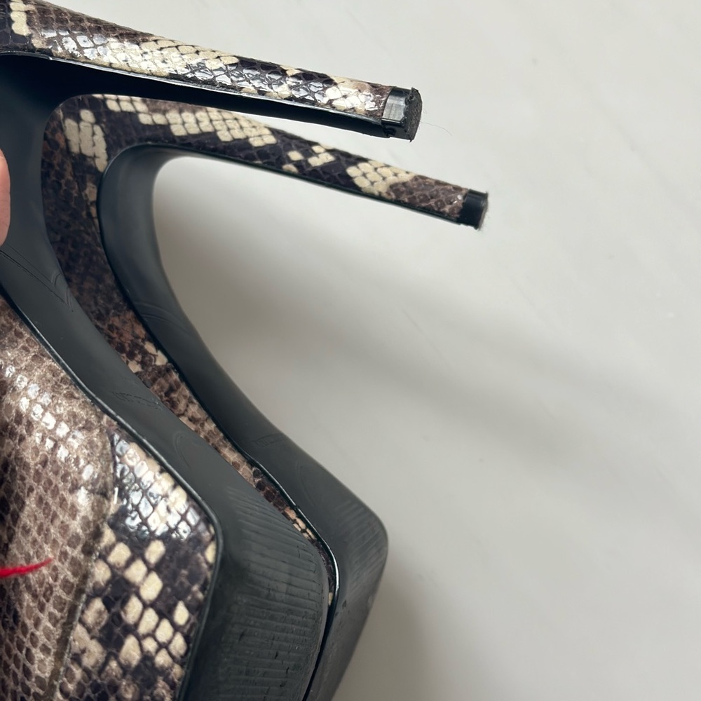 Stunning Platform Snakeskin Python Heels With Pla… - image 7